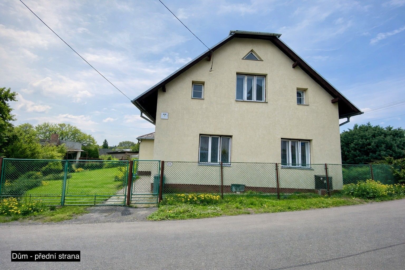 Prodej domu 222 m² - foto 1