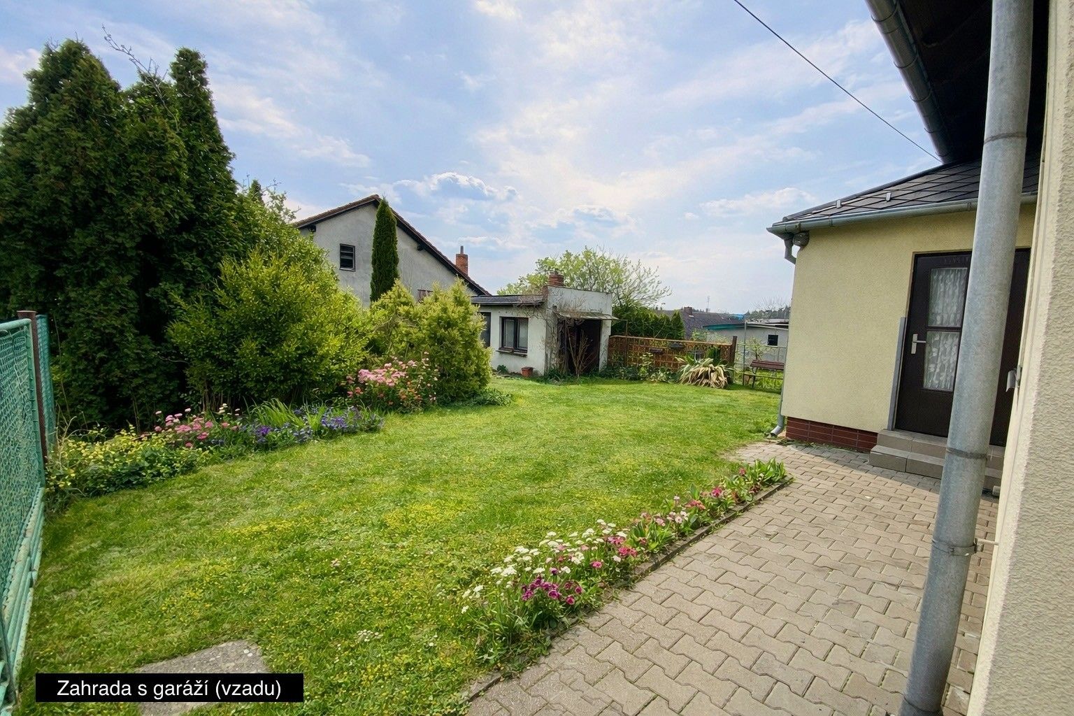 Prodej domu 222 m² - foto 2