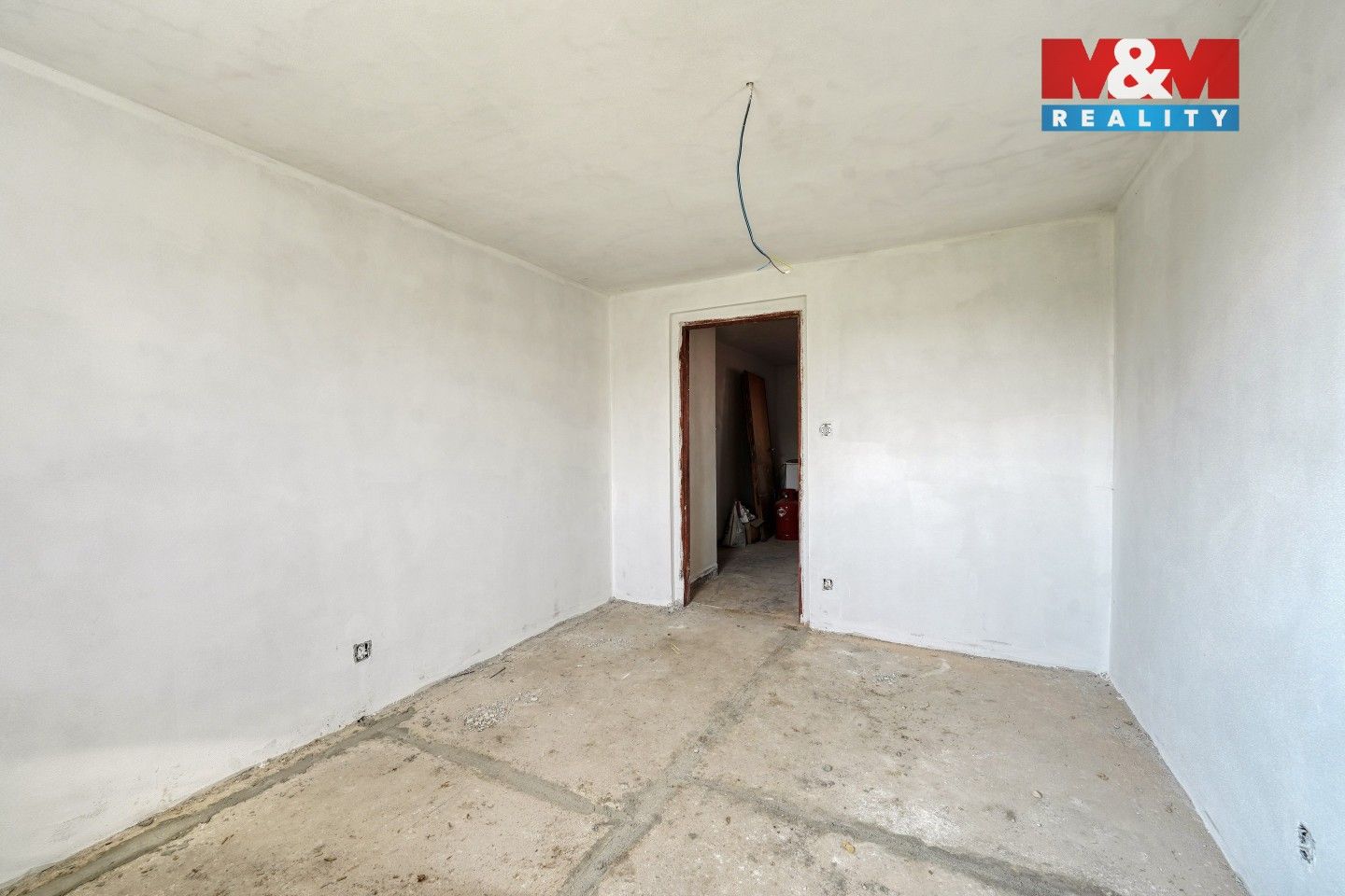 Prodej nemovitosti 200 m² - foto 7