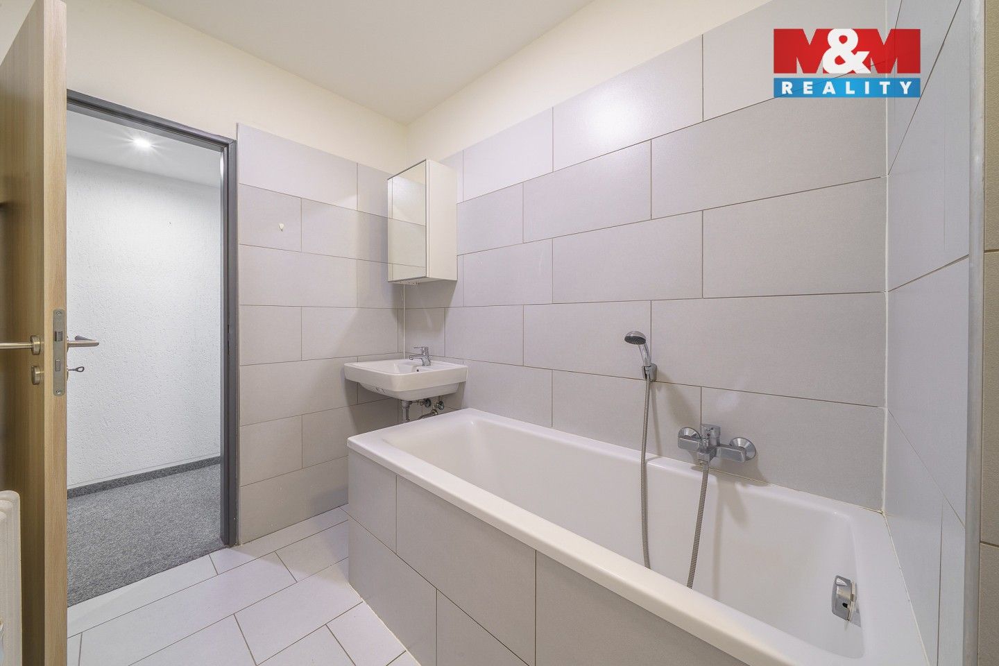 Prodej bytu 2+1 53 m² - foto 4