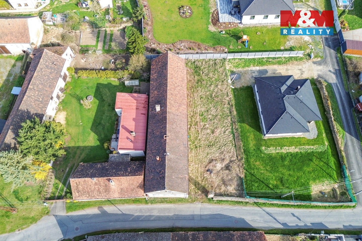 Prodej nemovitosti 200 m² - foto 15