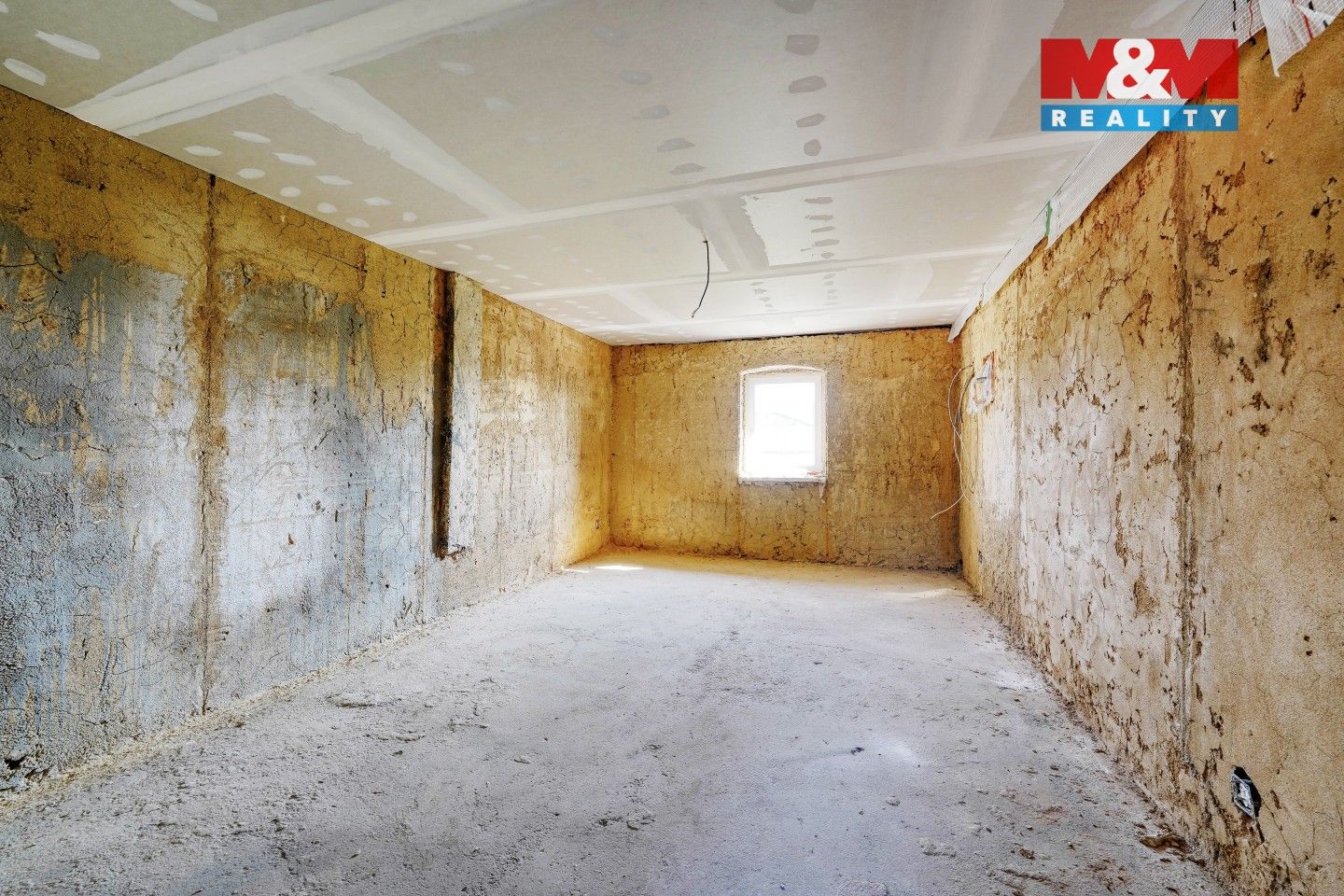 Prodej nemovitosti 200 m² - foto 17