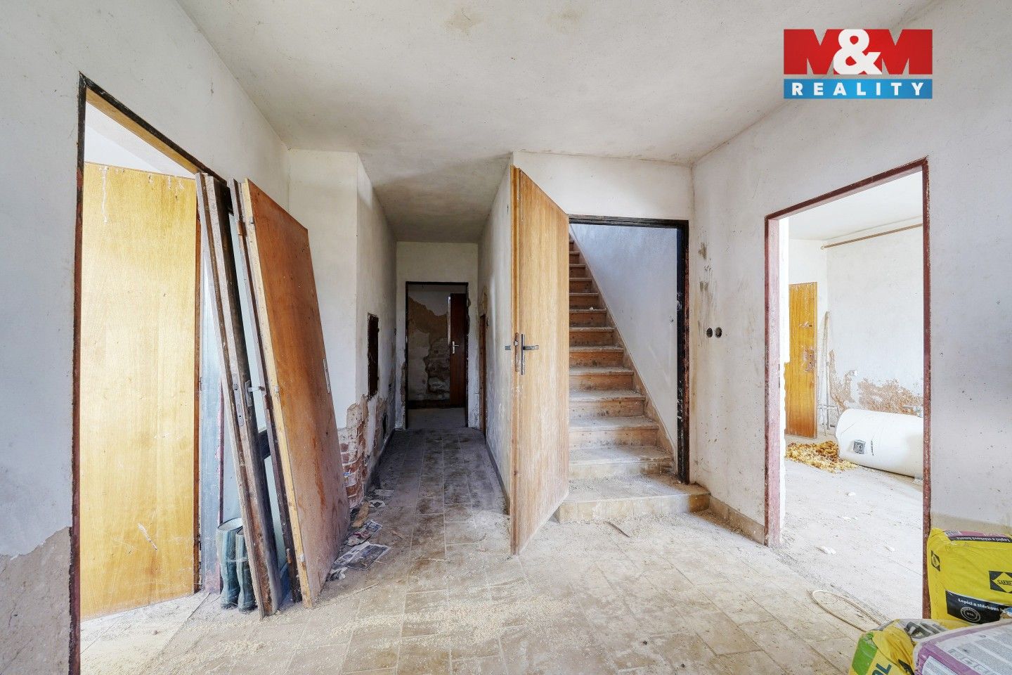 Prodej nemovitosti 200 m² - foto 23