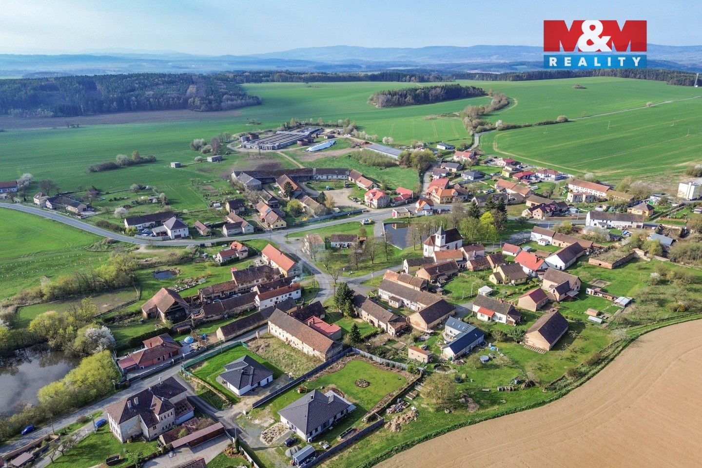Prodej nemovitosti 200 m² - foto 41