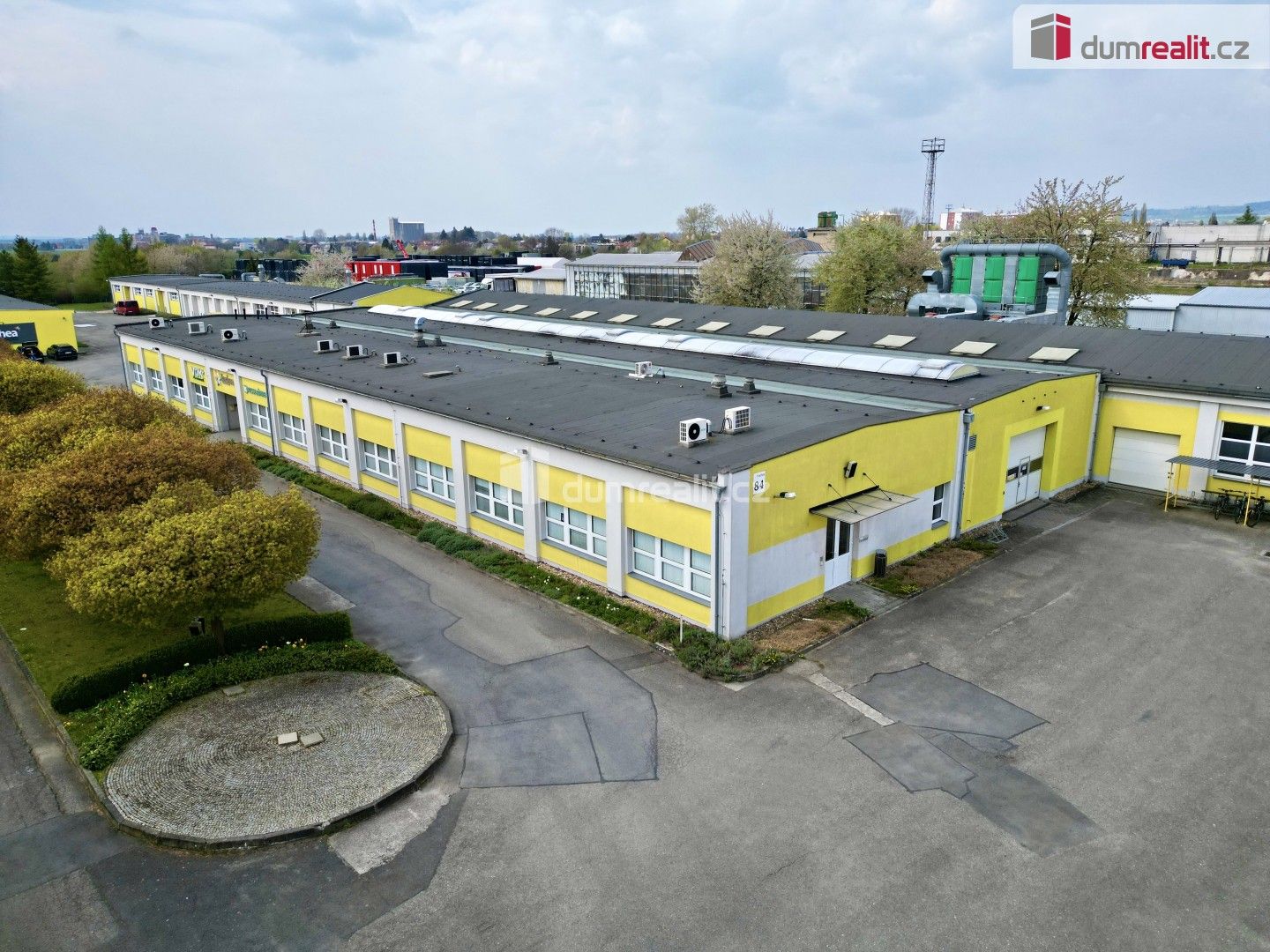 Pronájem komerčního prostoru 1663 m² - foto 3