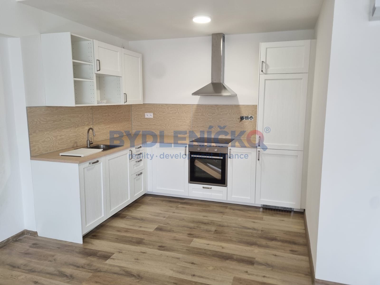 Prodej bytu 2+kk 60 m² - foto 2