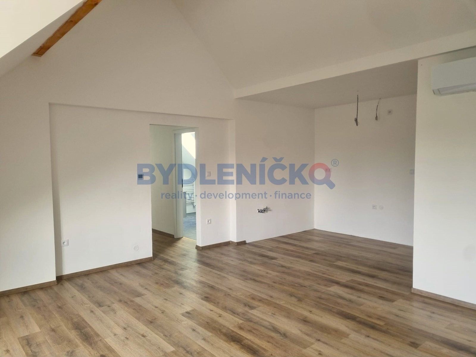 Prodej bytu 2+kk 60 m² - foto 3
