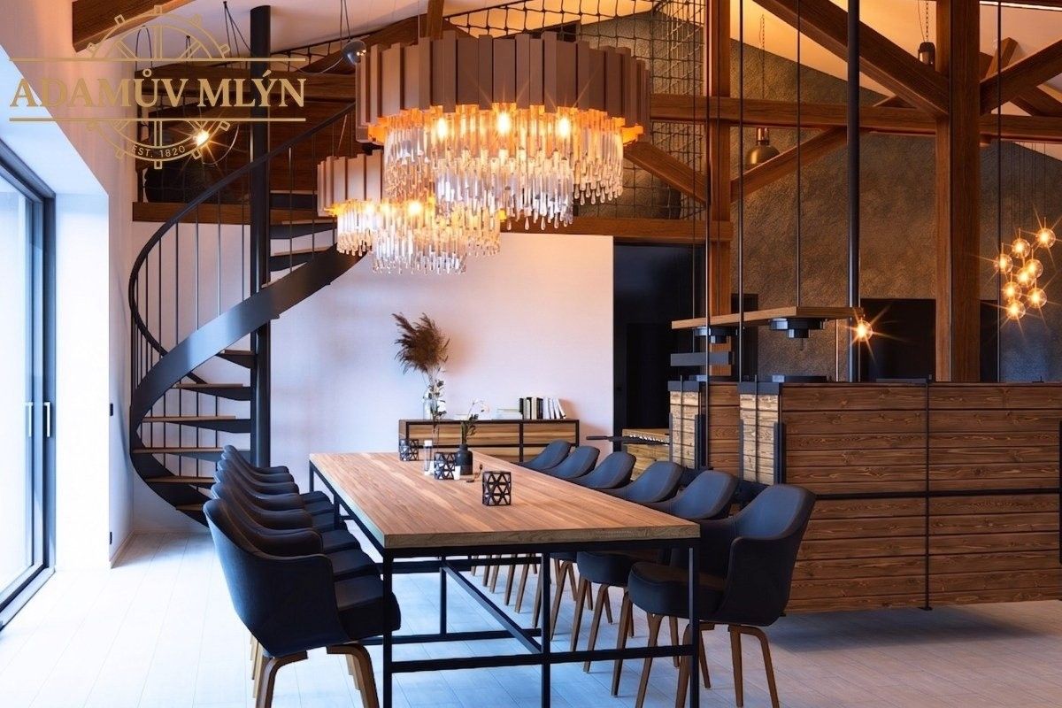 Prodej nemovitosti 670 m² - foto 3