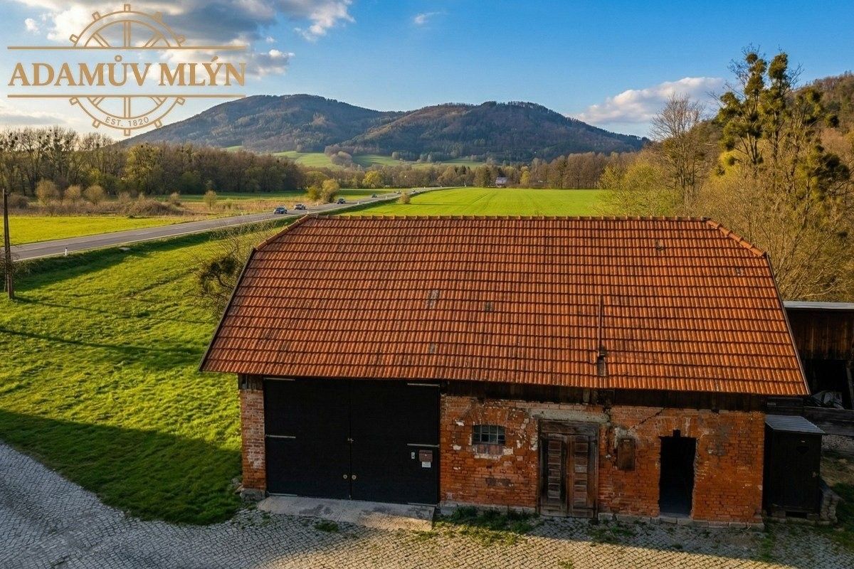 Prodej nemovitosti 670 m² - foto 13