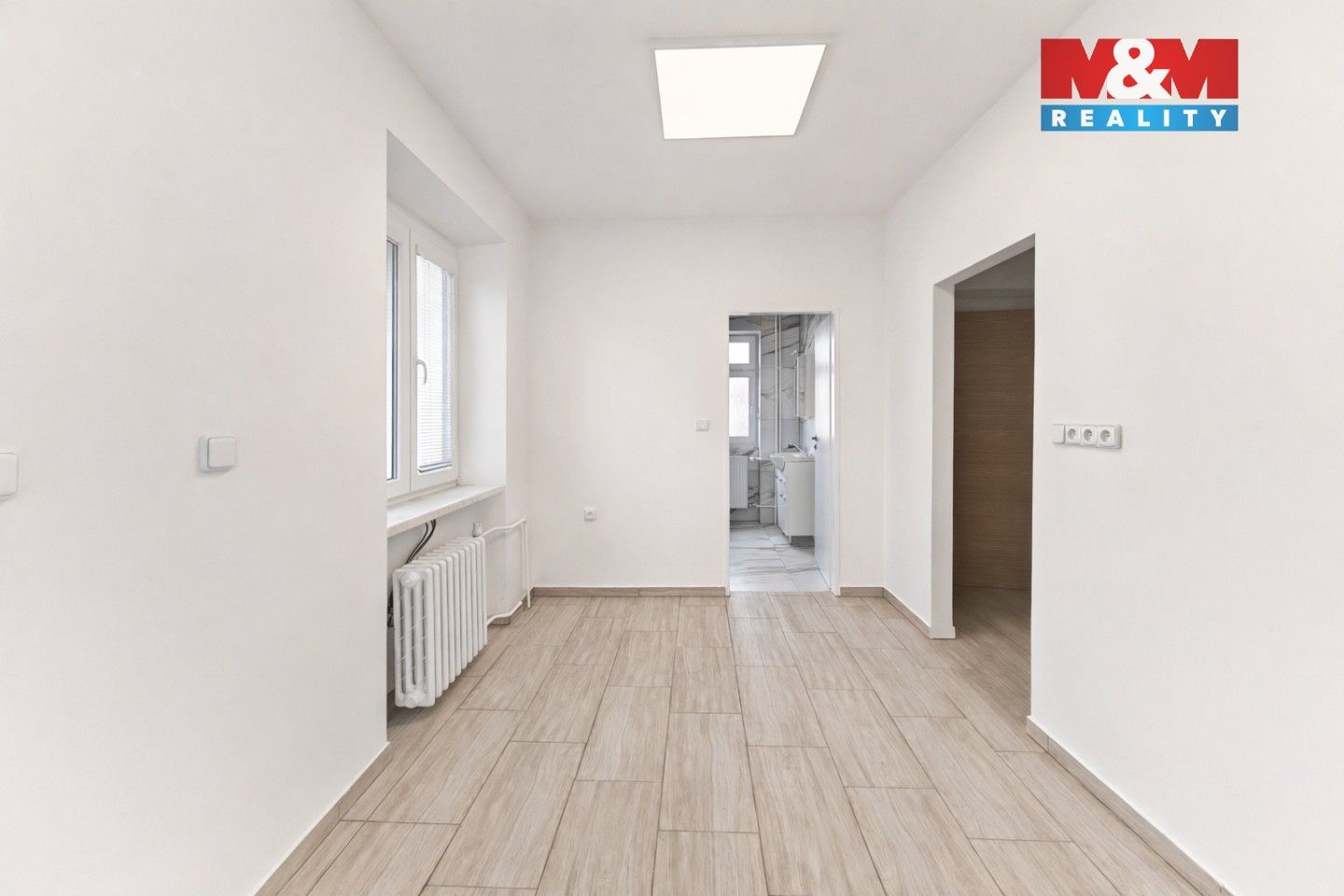 Pronájem komerčního prostoru 77 m² - foto 8