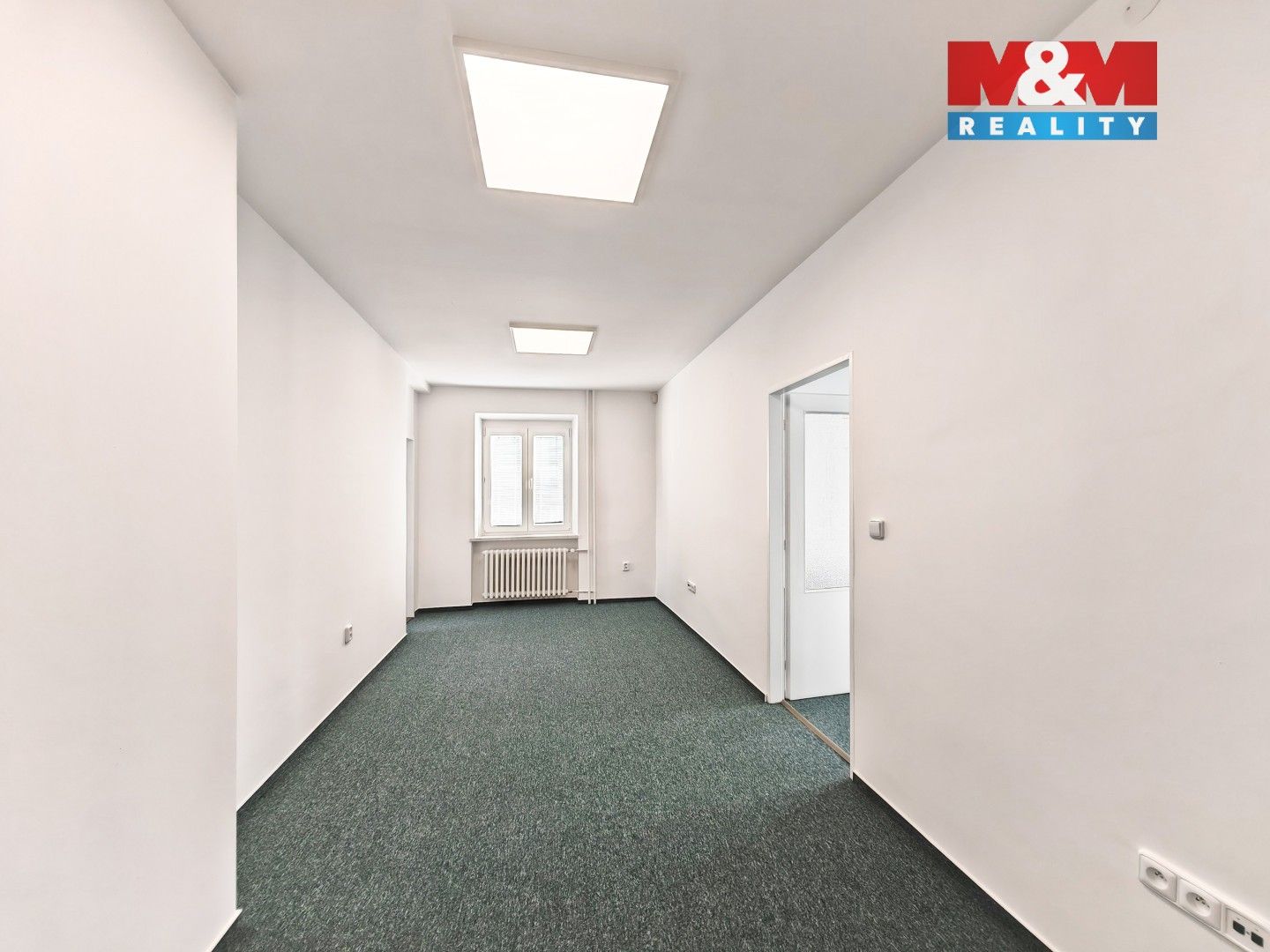 Pronájem komerčního prostoru 77 m² - foto 11