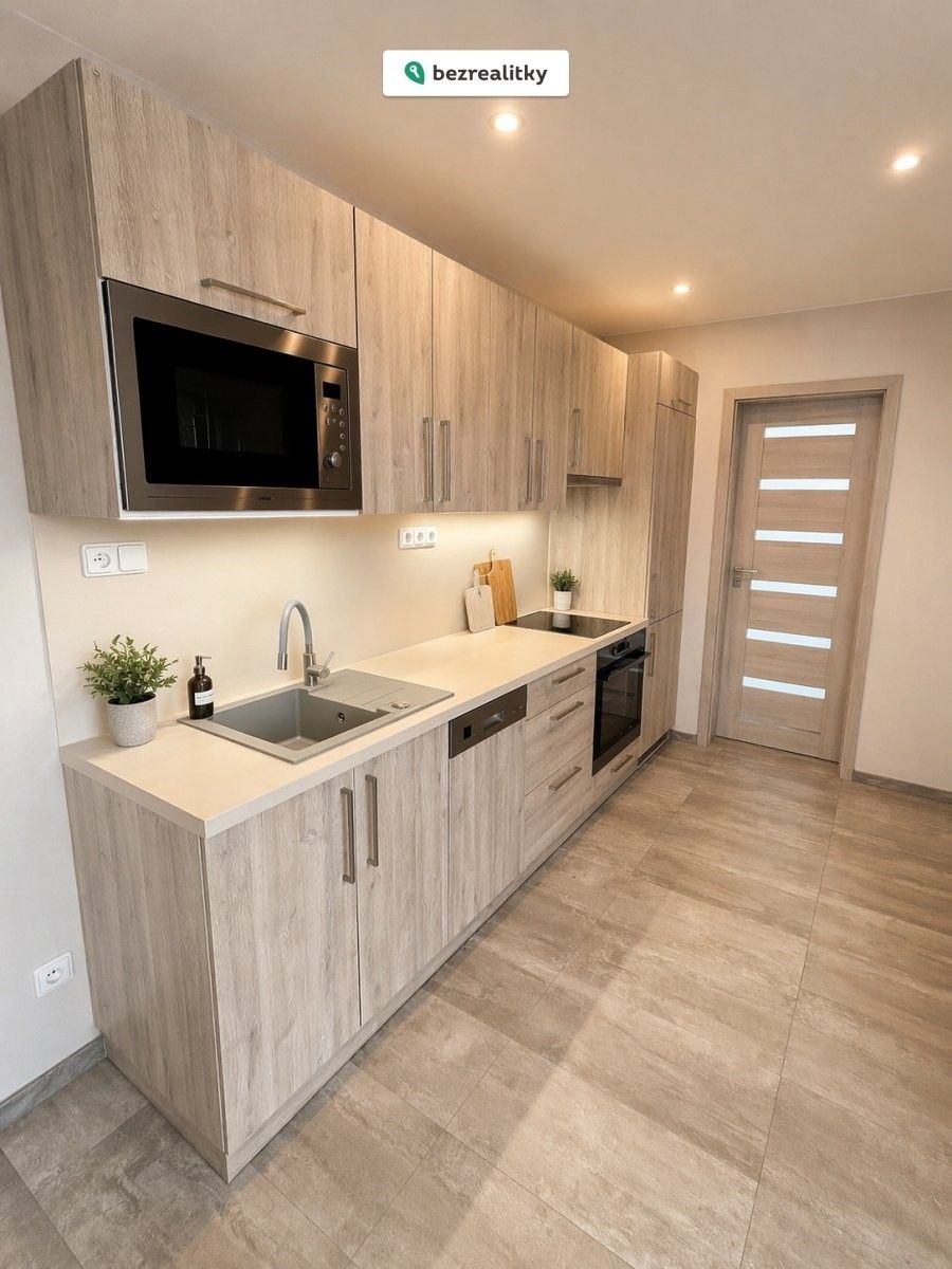 Prodej nemovitosti 25 m² - foto 2