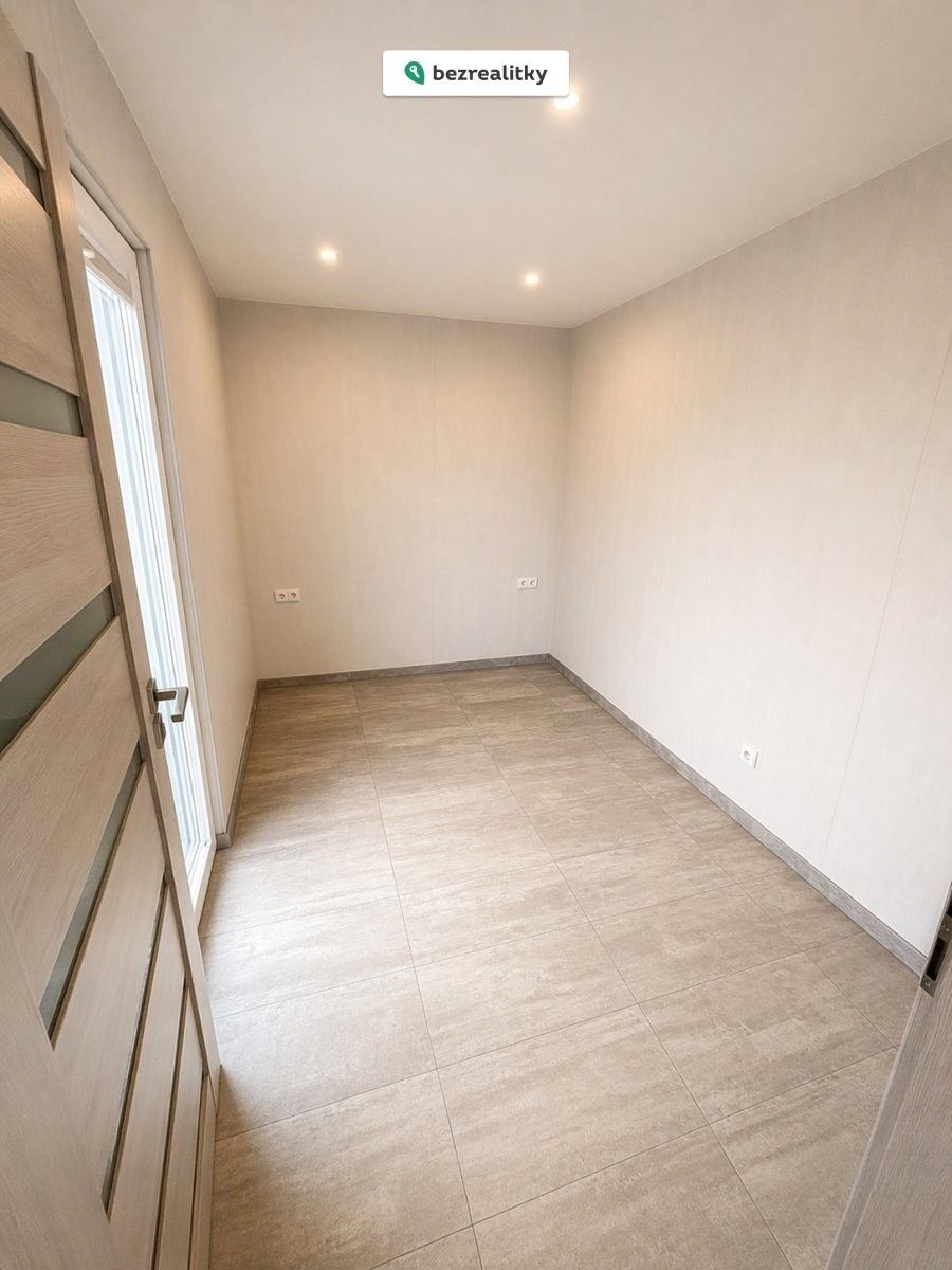 Prodej nemovitosti 25 m² - foto 9