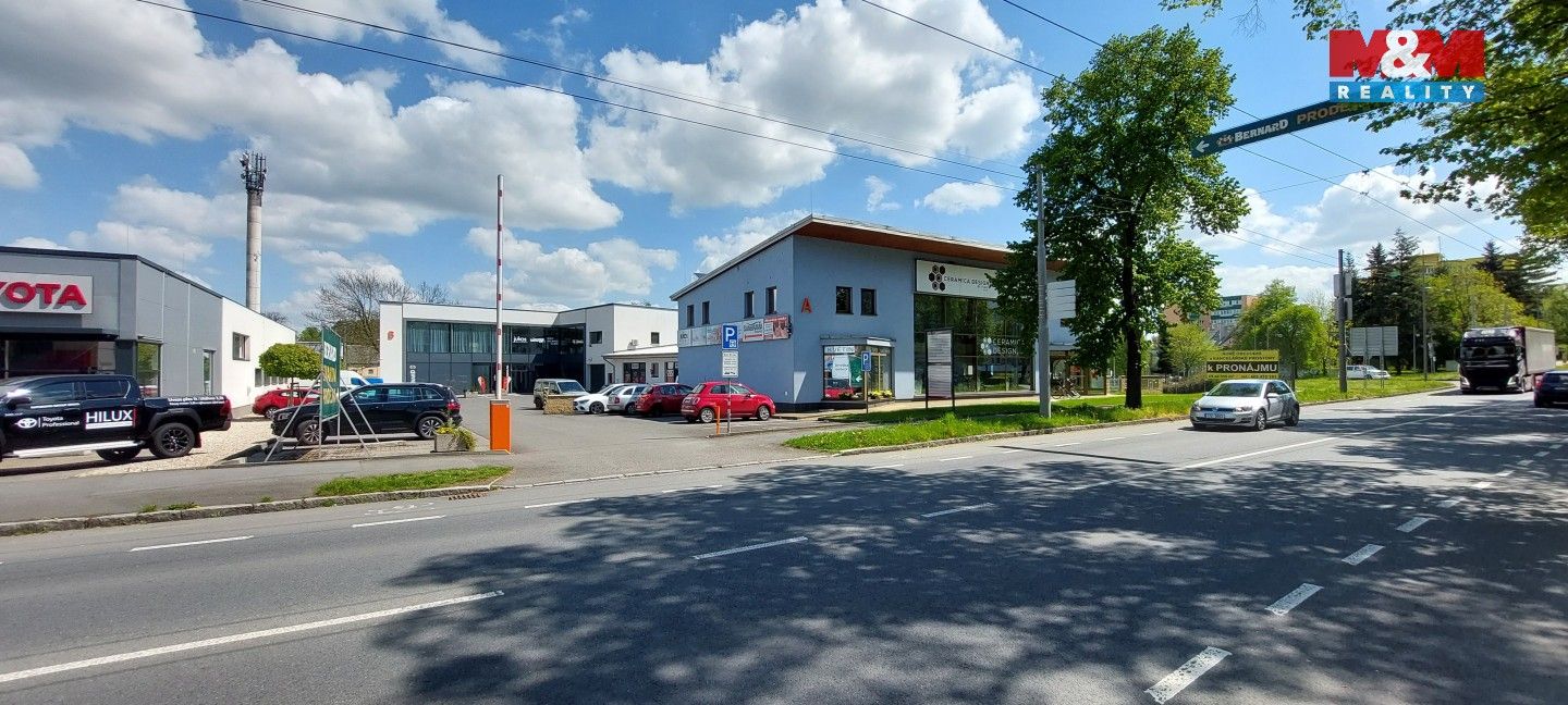 Pronájem komerčního prostoru 135 m² - foto 8