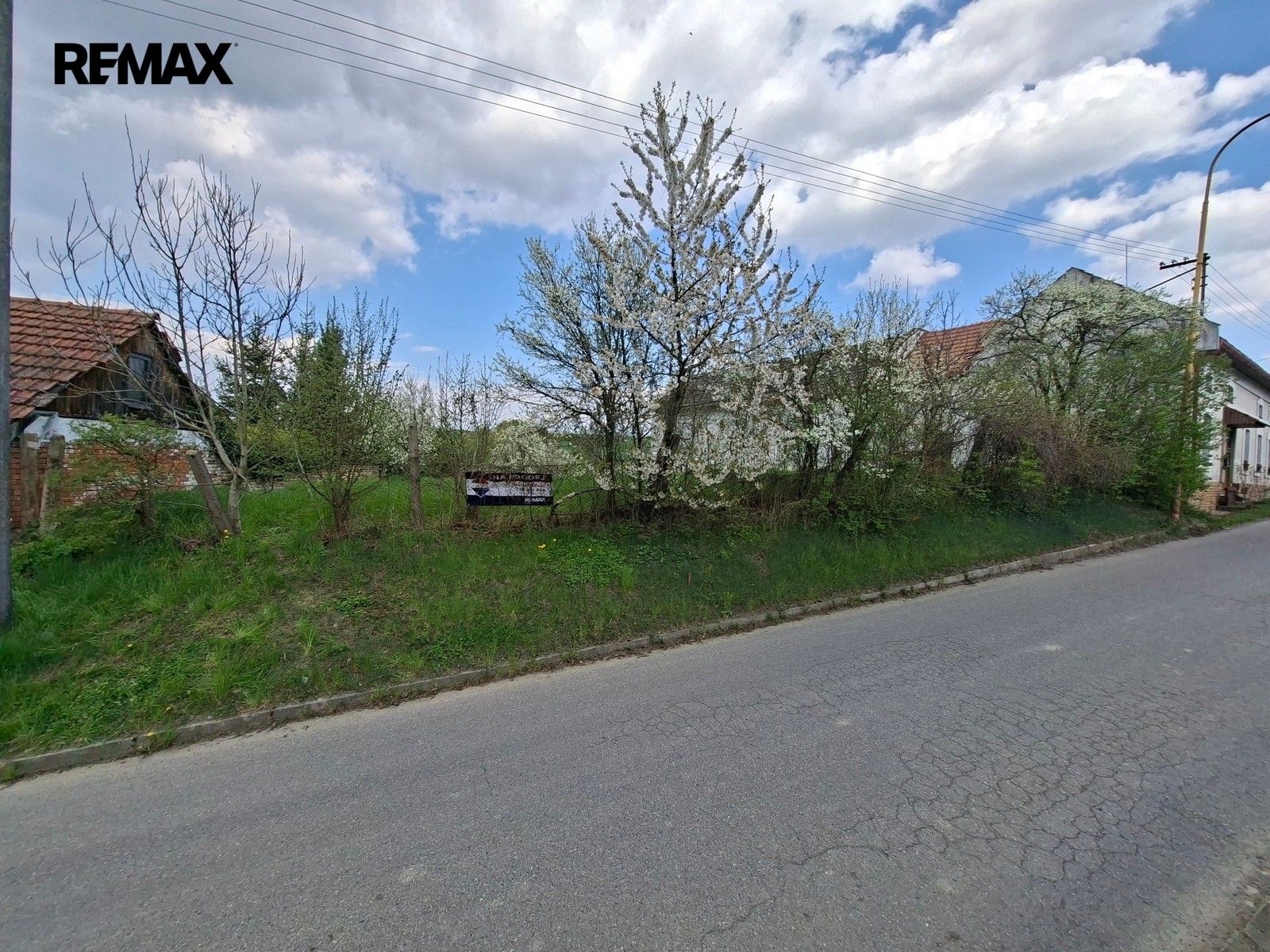 Prodej pozemku 842 m² - foto 3