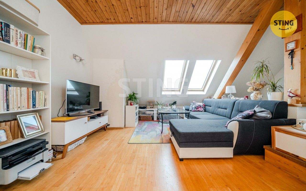 Prodej bytu 4+1 96 m² - foto 1