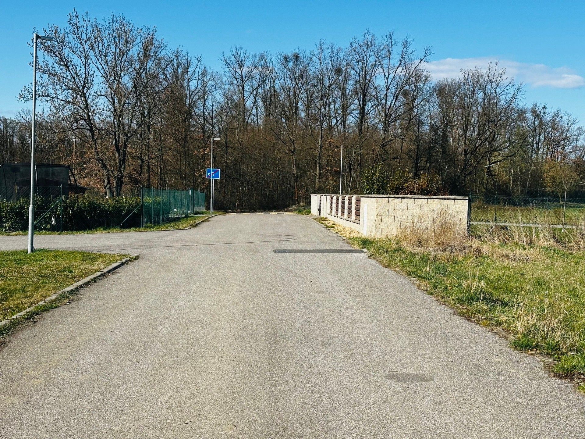 Prodej pozemku 2702 m² - foto 2