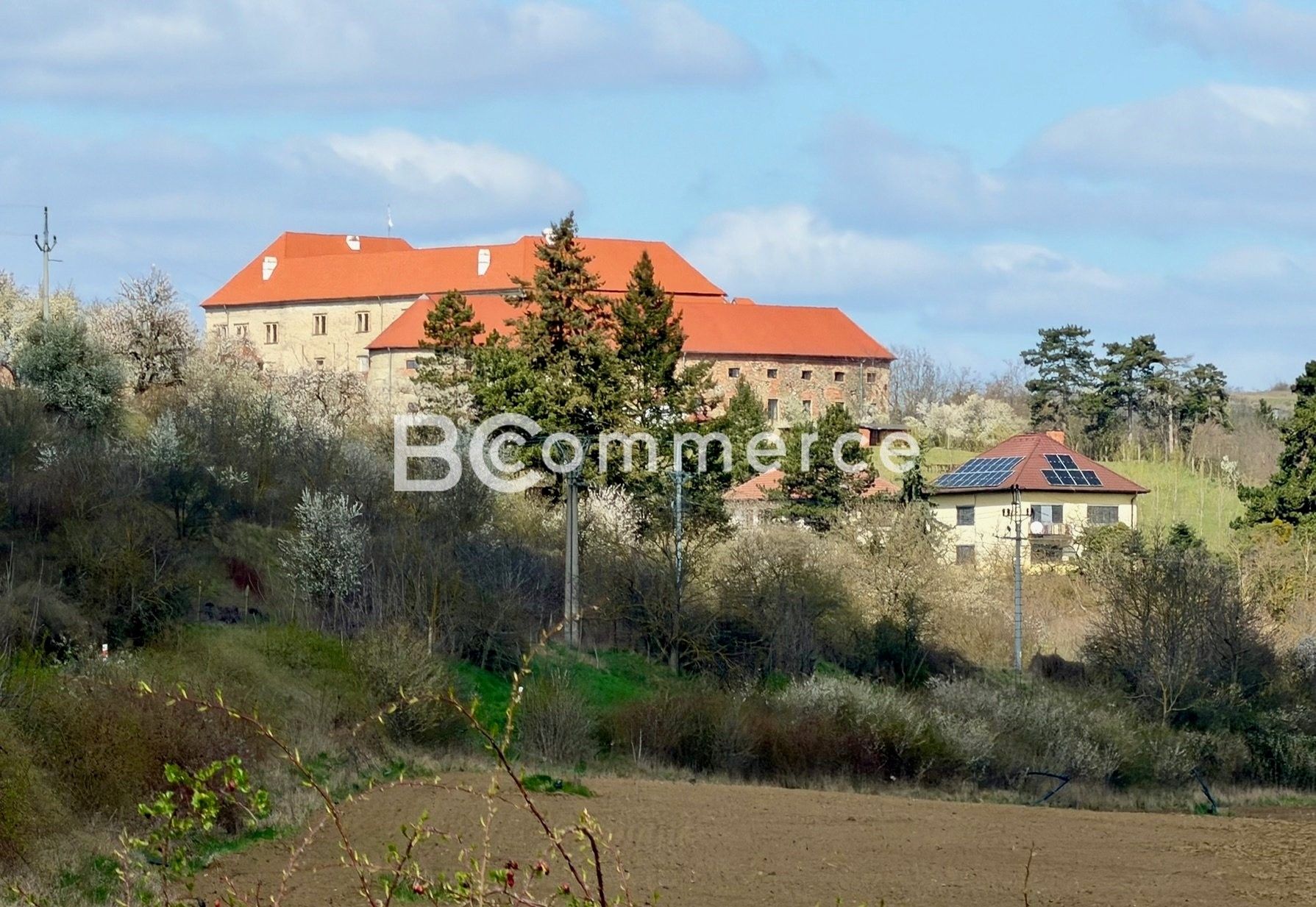 Prodej domu 270 m² - foto 3