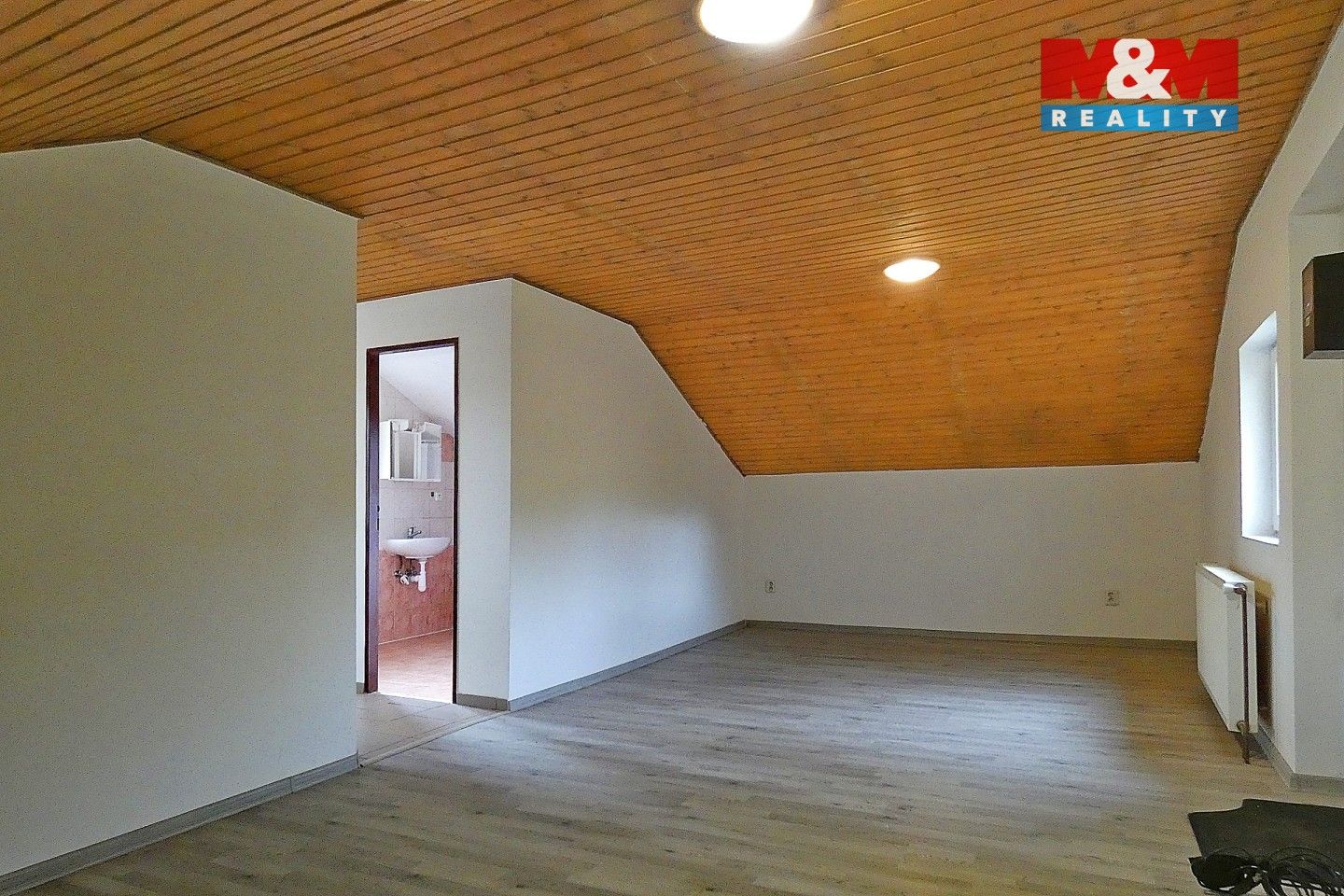 Pronájem bytu 1+1 40 m² - foto 5