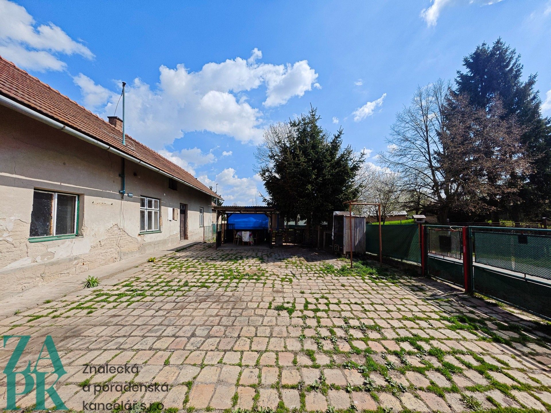 Prodej domu 176 m² - foto 2
