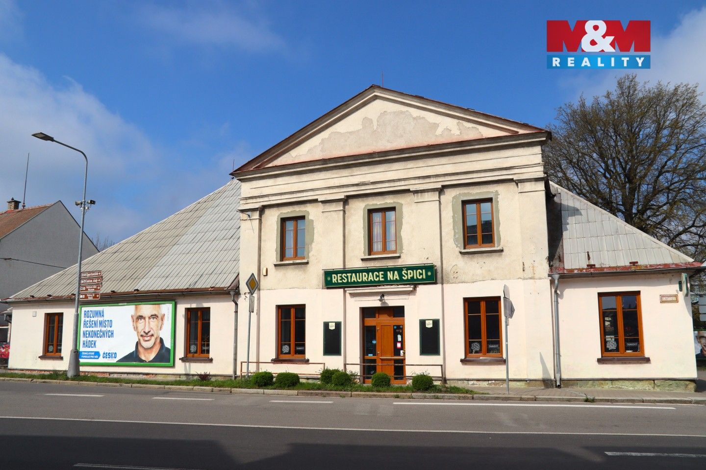 Pronájem komerčního prostoru 220 m² - foto 3