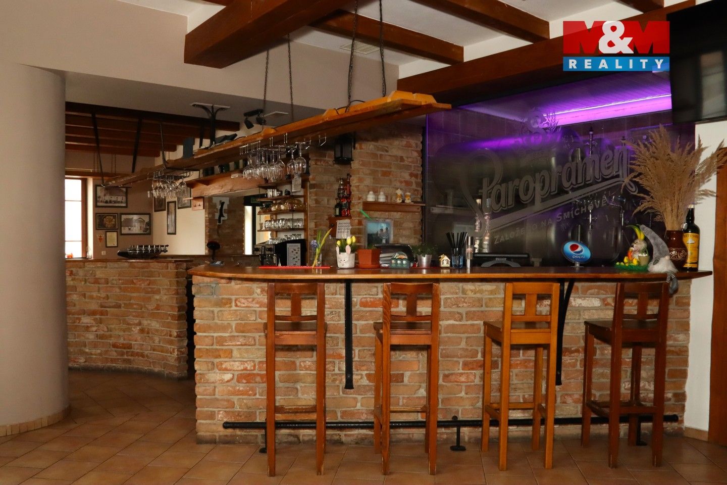 Pronájem komerčního prostoru 220 m² - foto 5