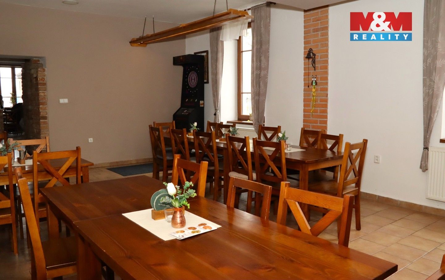 Pronájem komerčního prostoru 220 m² - foto 10