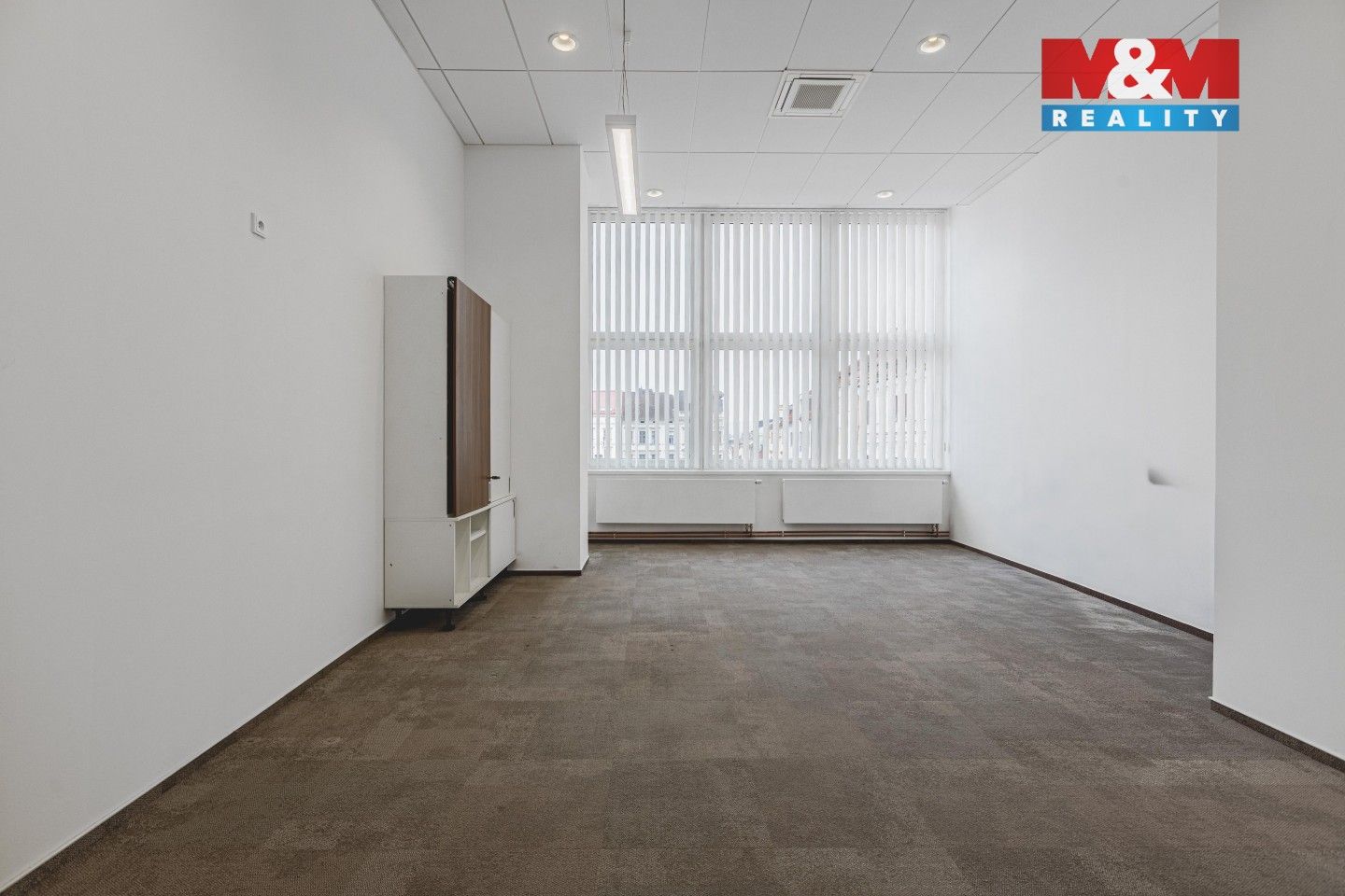 Pronájem komerčního prostoru 396 m² - foto 13