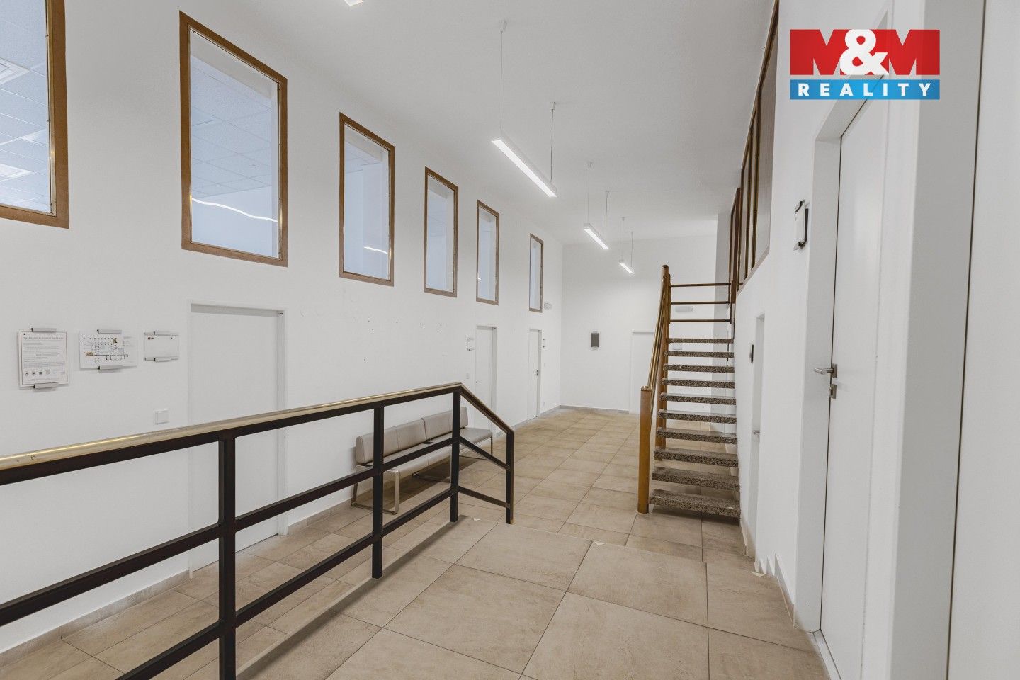 Pronájem komerčního prostoru 396 m² - foto 32