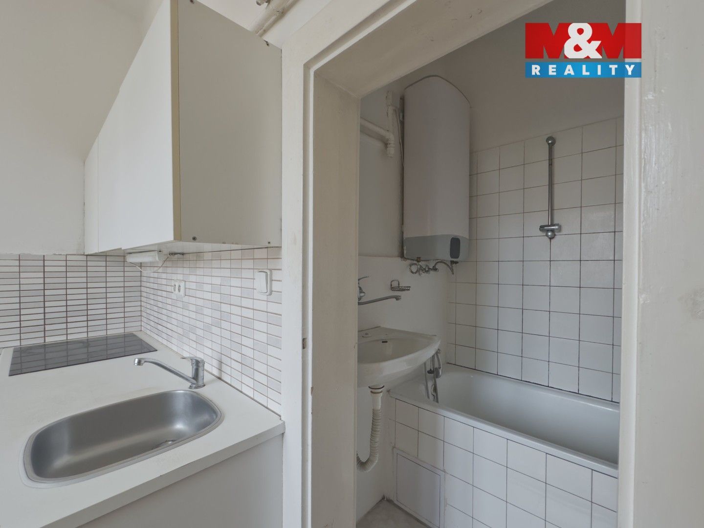 Pronájem bytu 1+kk 25 m² - foto 3