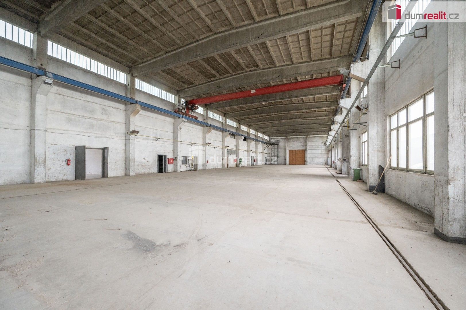 Prodej komerčního prostoru 2752 m² - foto 4