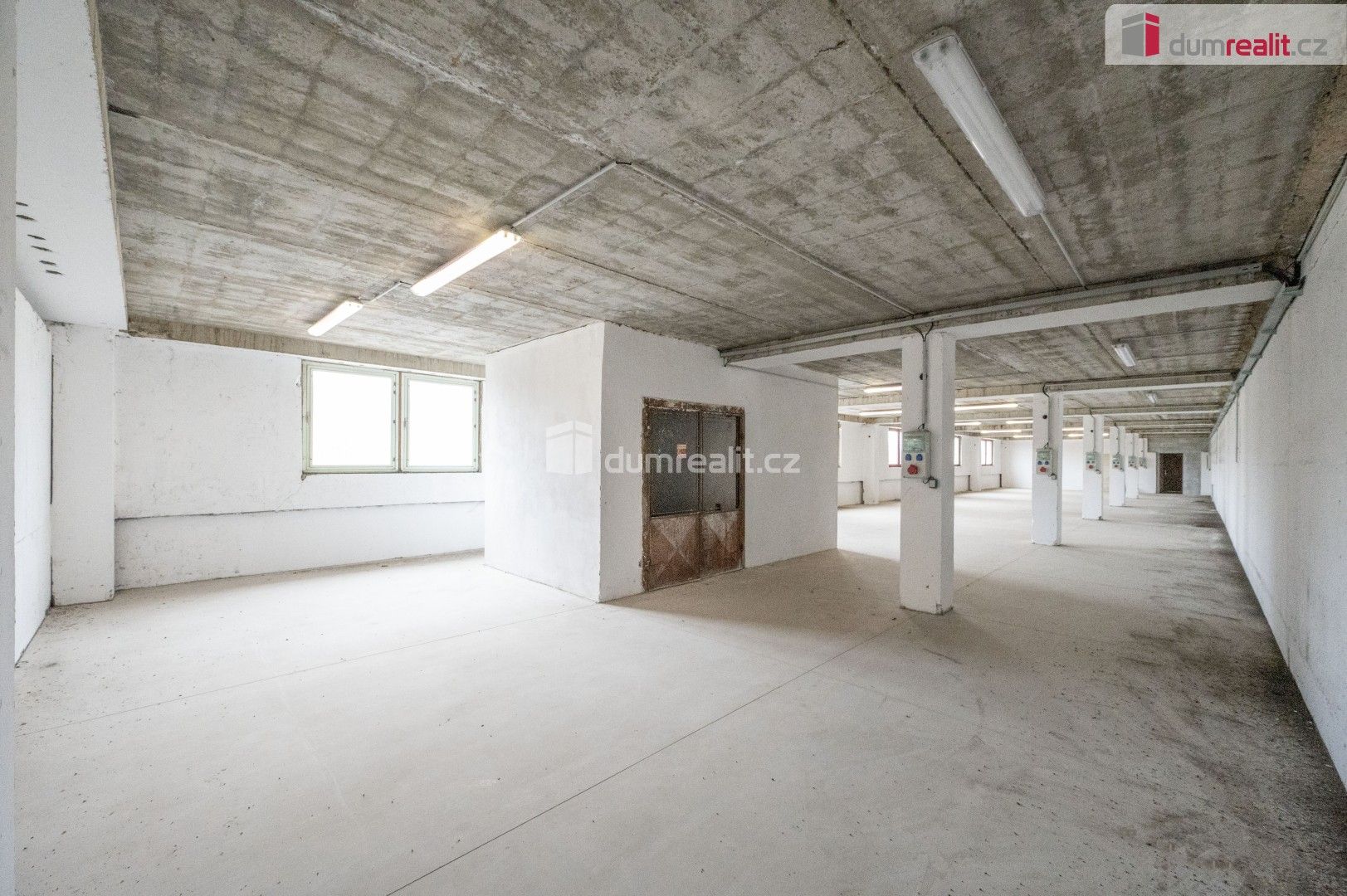 Prodej komerčního prostoru 2752 m² - foto 15
