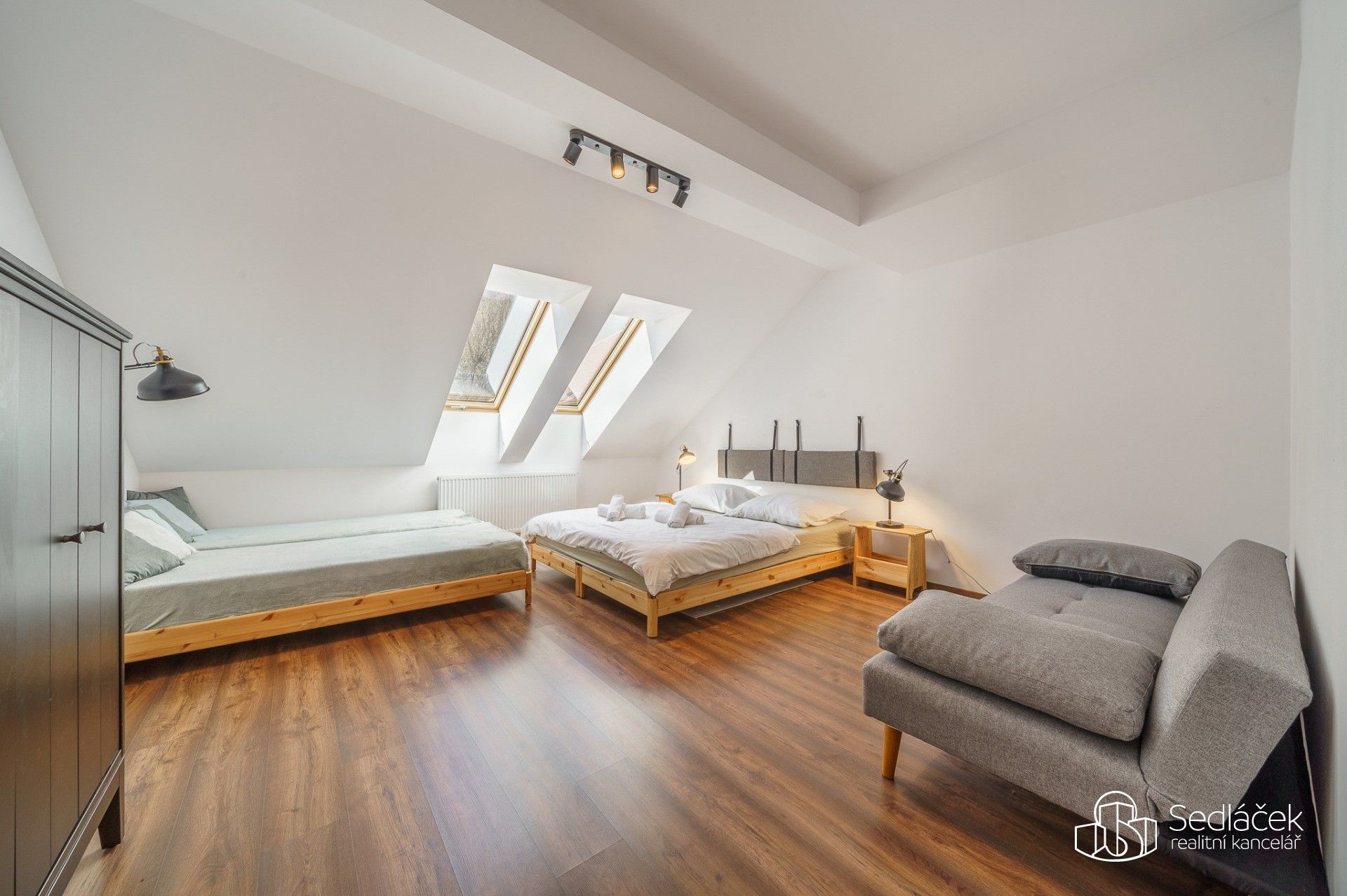 Prodej bytu 3+kk 79 m² - foto 4