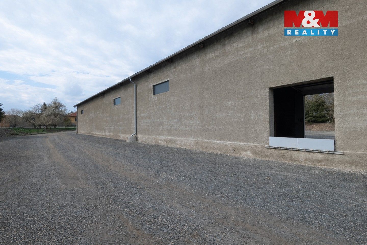 Pronájem komerčního prostoru 380 m² - foto 8