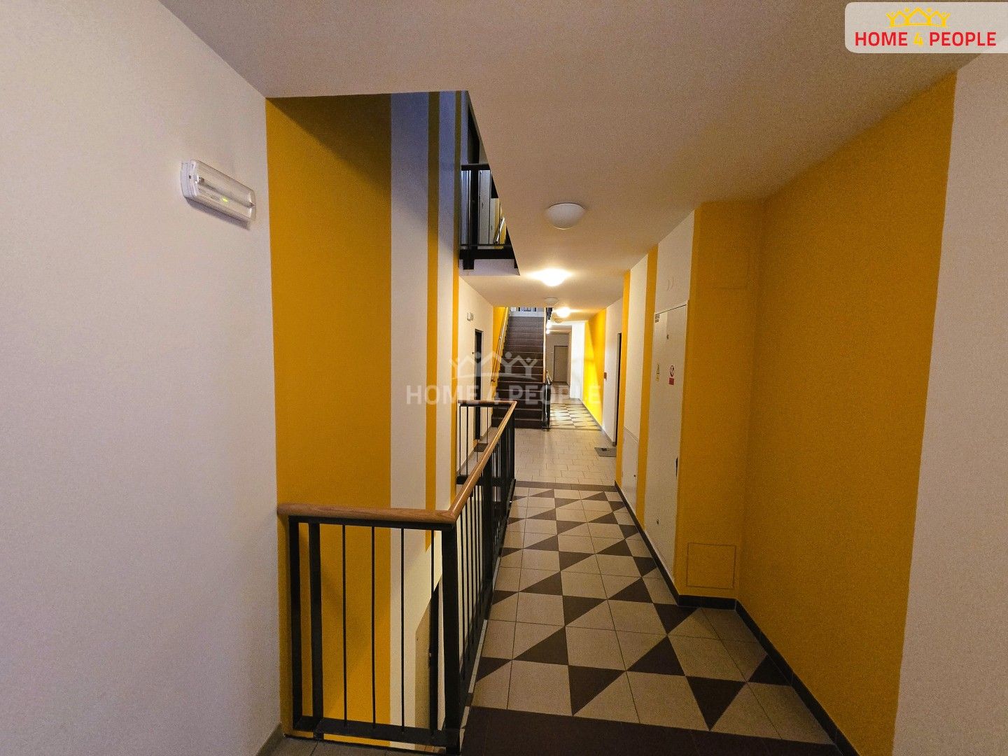 Prodej bytu 2+kk 65 m² - foto 3
