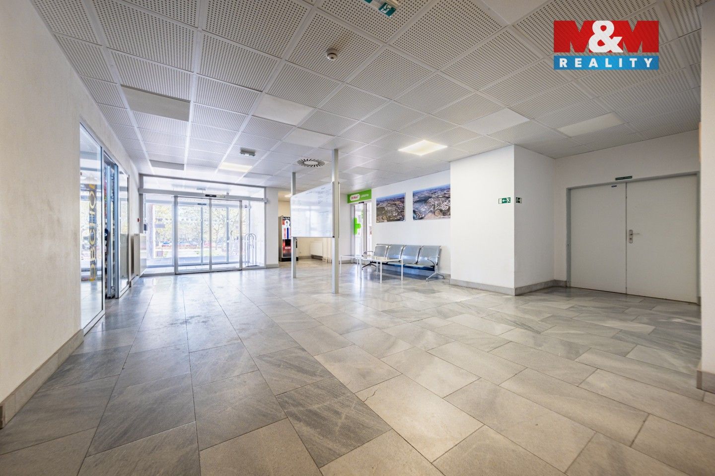 Pronájem komerčního prostoru 44 m² - foto 2