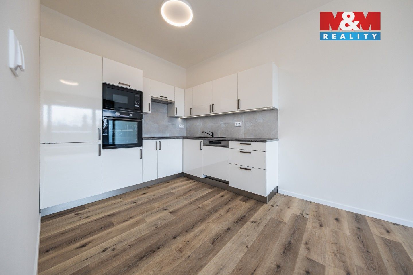 Pronájem komerčního prostoru 44 m² - foto 9