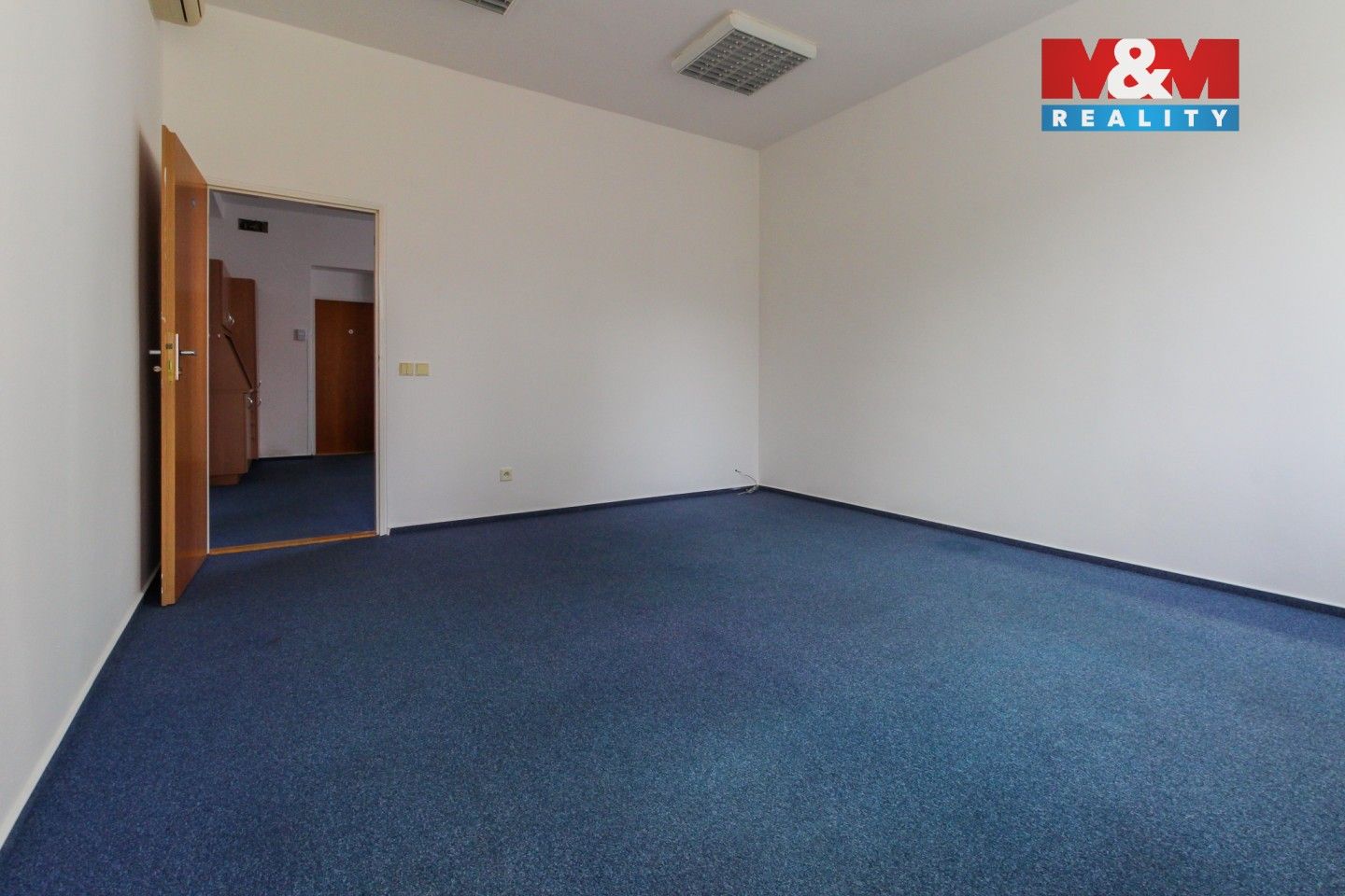 Pronájem komerčního prostoru 63 m² - foto 8