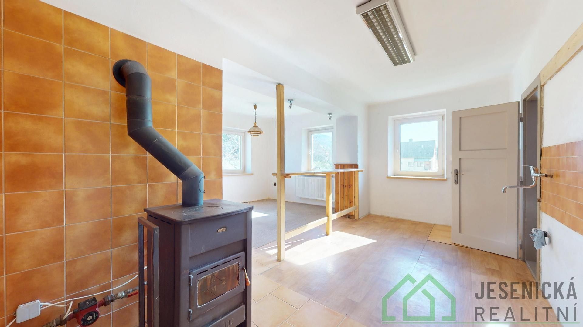 Prodej bytu 4+1 78 m² - foto 1