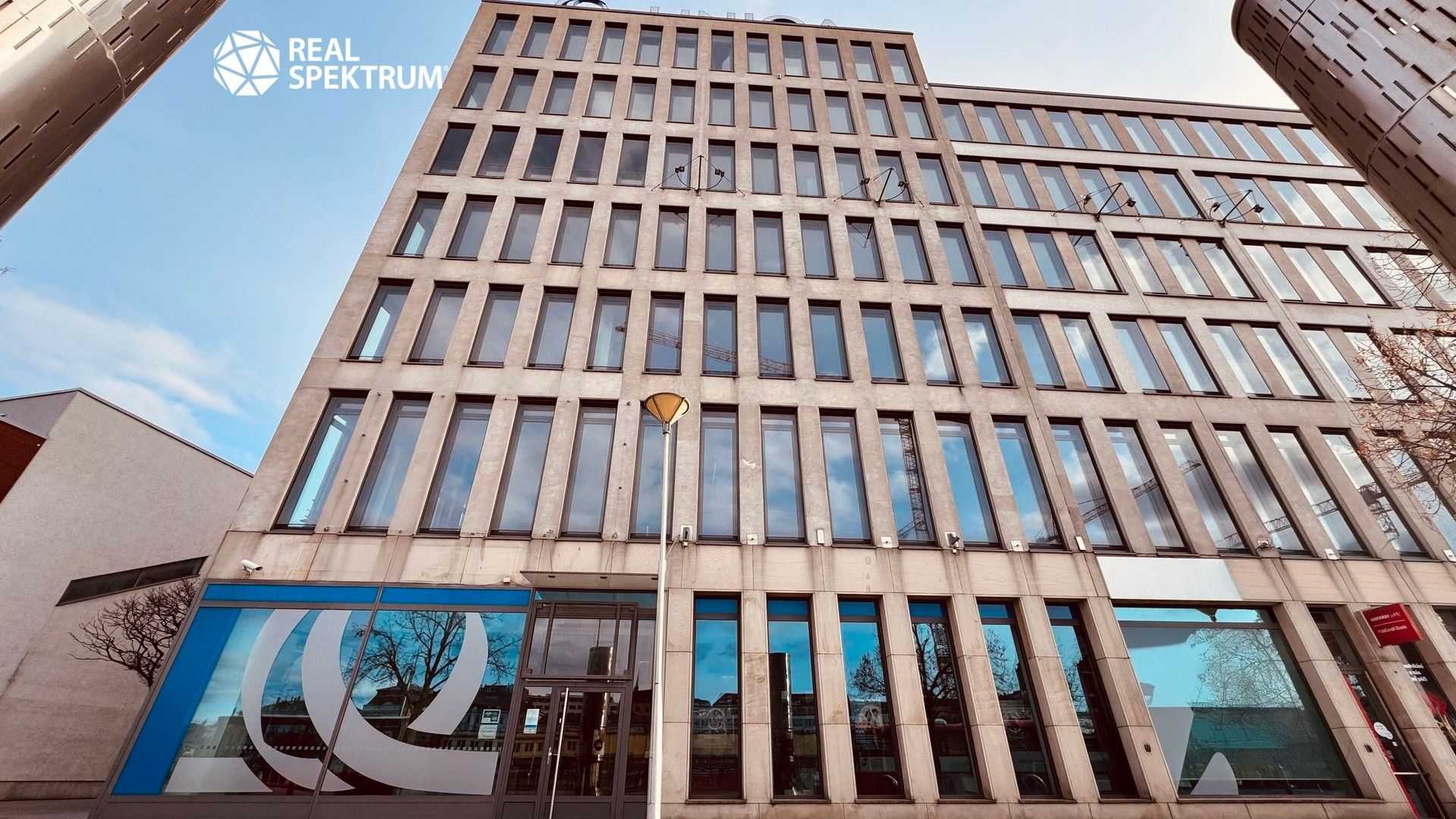 Pronájem komerčního prostoru 671 m² - foto 13