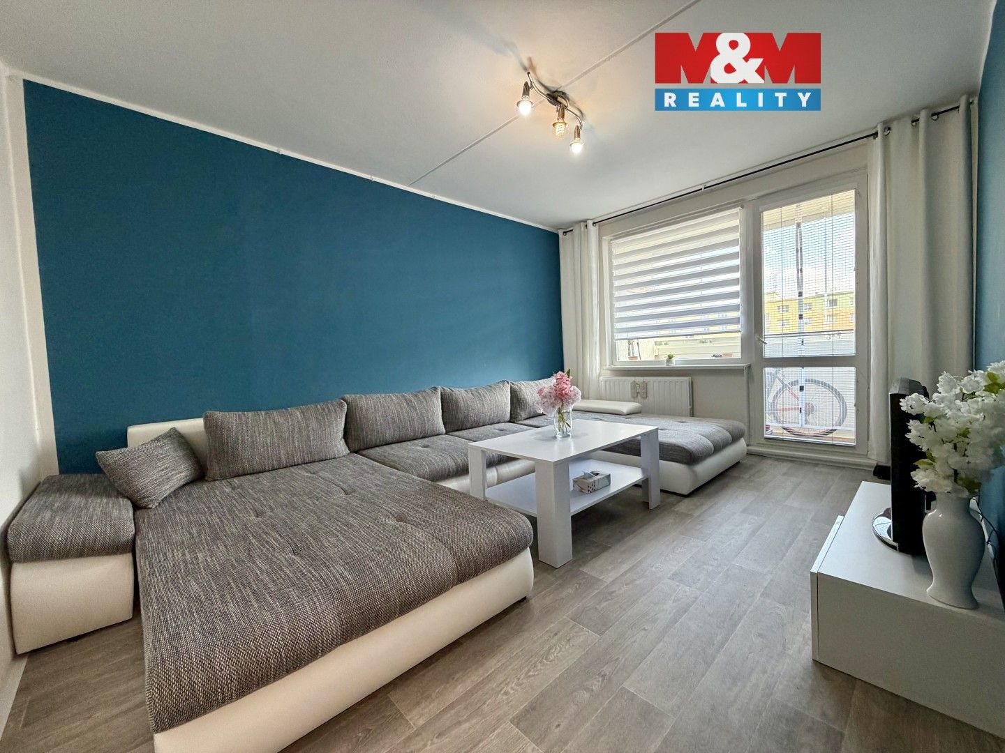 Prodej bytu 2+1 52 m² - foto 1
