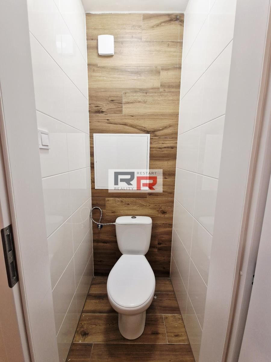 Pronájem bytu 3+1 65 m² - foto 6