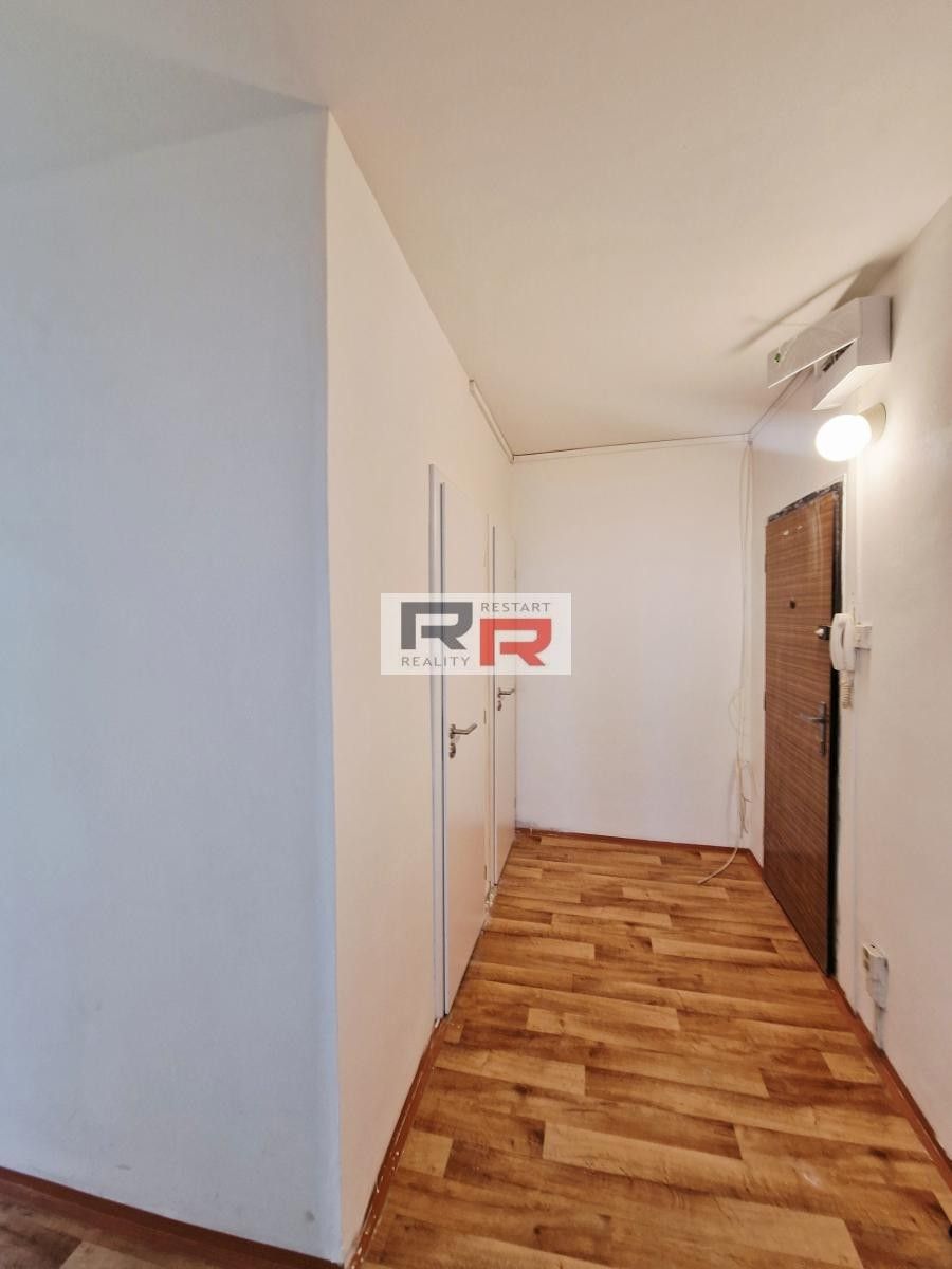 Pronájem bytu 3+1 65 m² - foto 7