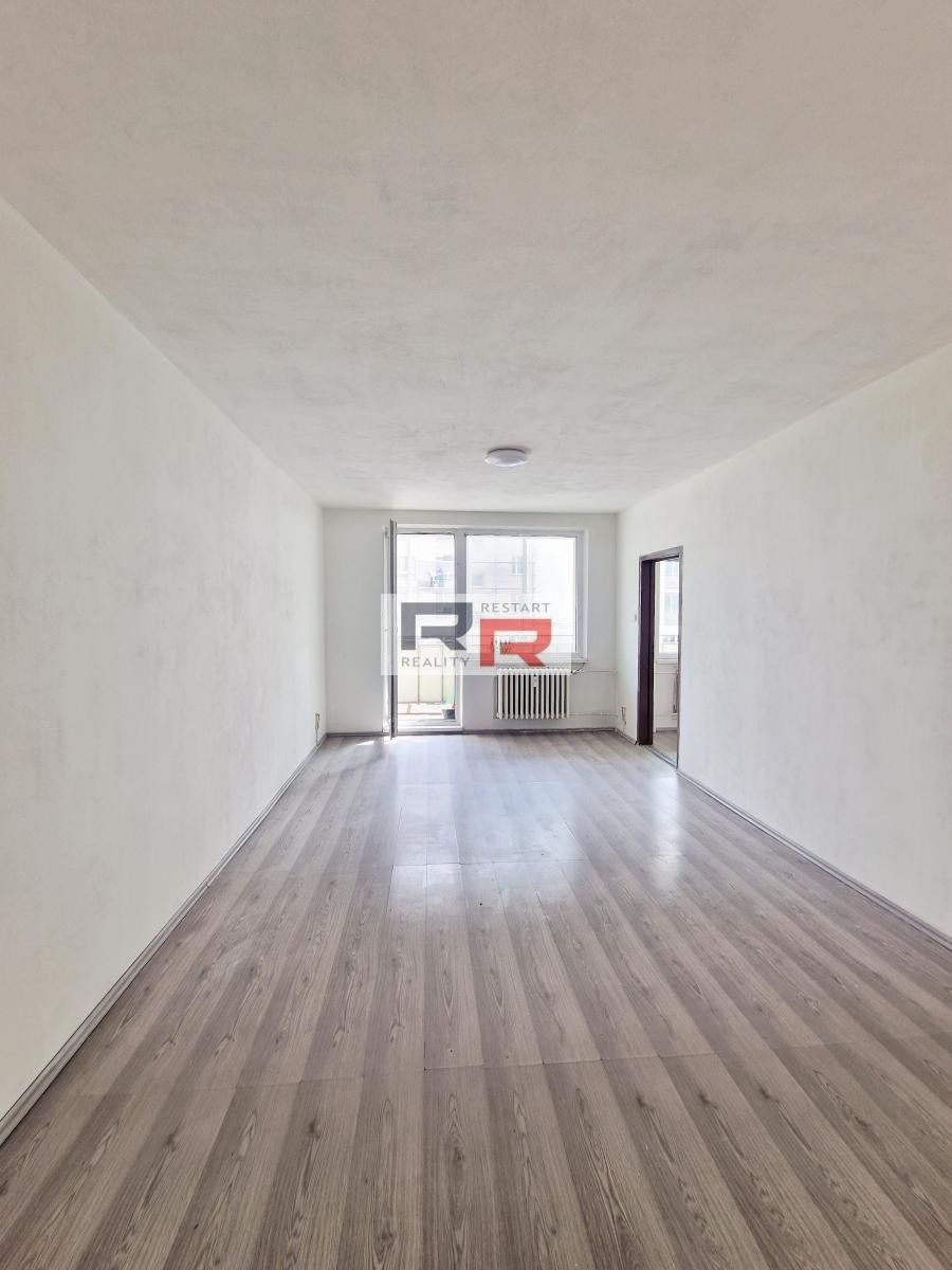 Pronájem bytu 3+1 65 m² - foto 10