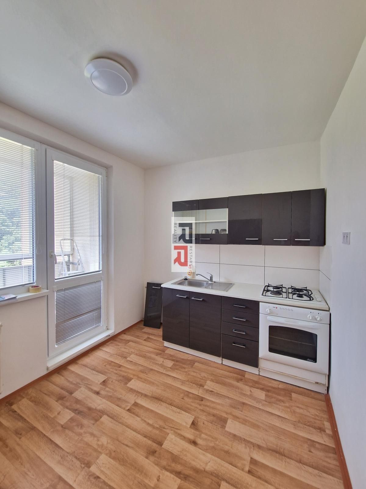 Pronájem bytu 3+1 65 m² - foto 16