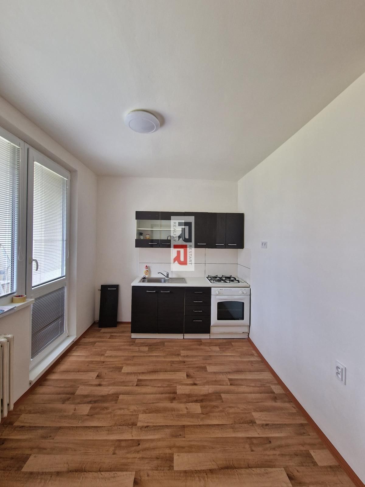 Pronájem bytu 3+1 65 m² - foto 17