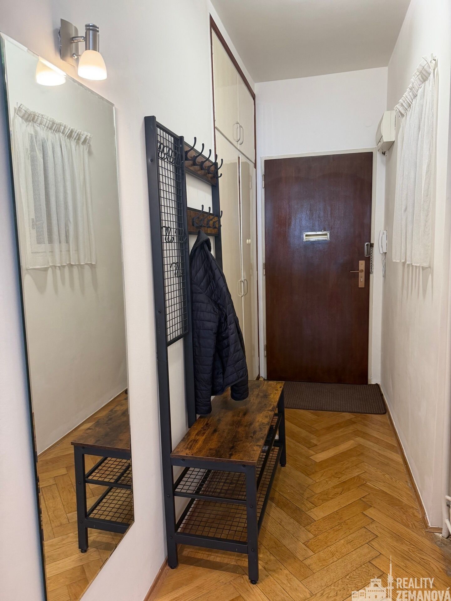 Pronájem bytu 1+1 33 m² - foto 15