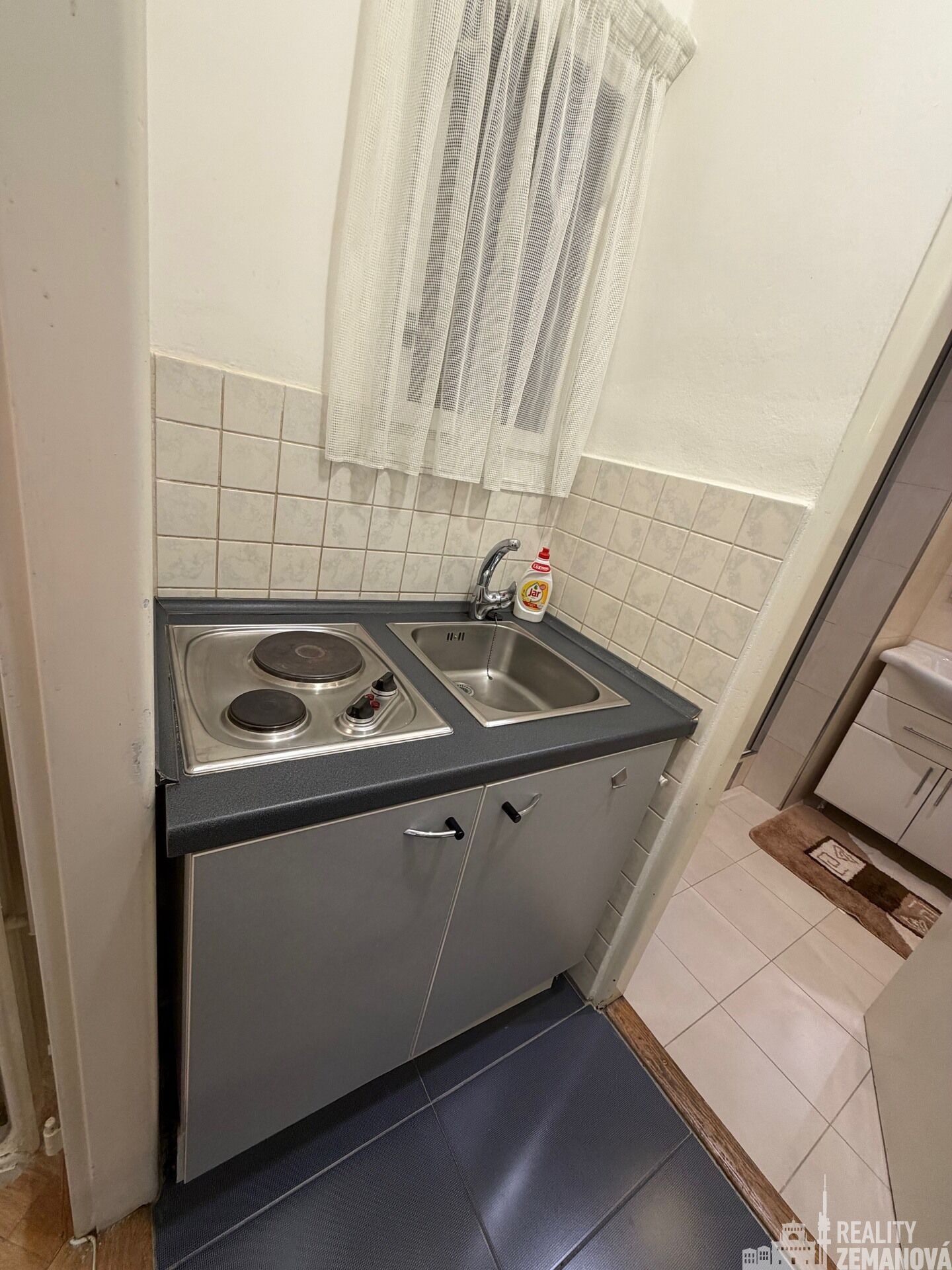 Pronájem bytu 1+1 33 m² - foto 11