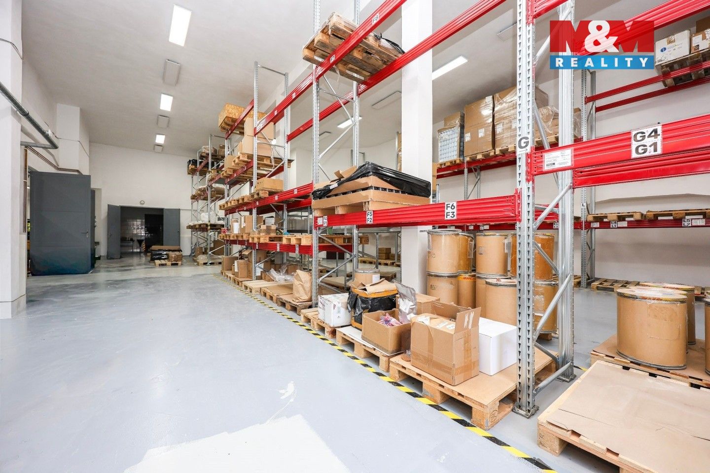 Pronájem komerčního prostoru 900 m² - foto 5