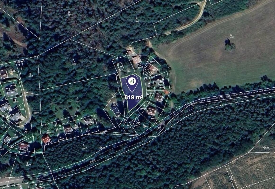 Prodej nemovitosti 819 m² - foto 1